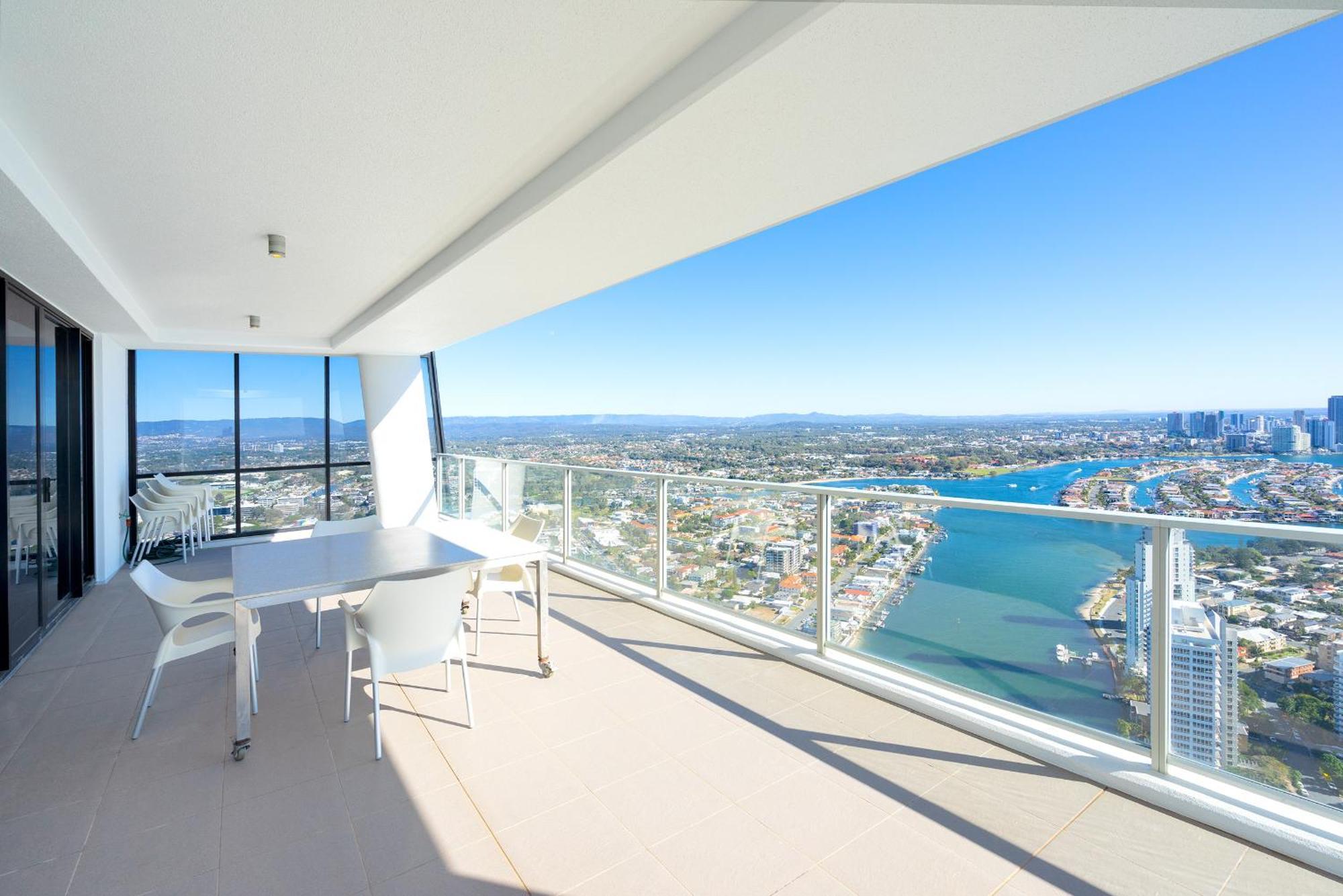 Skyline Serenity 3-bedroom